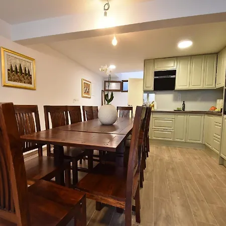 Mandika * 스플리트